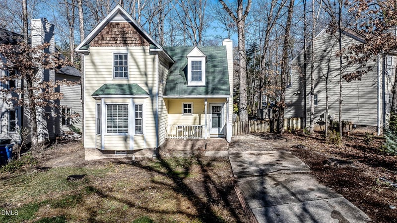 4932 Liverpool Ln, Raleigh, NC 27604