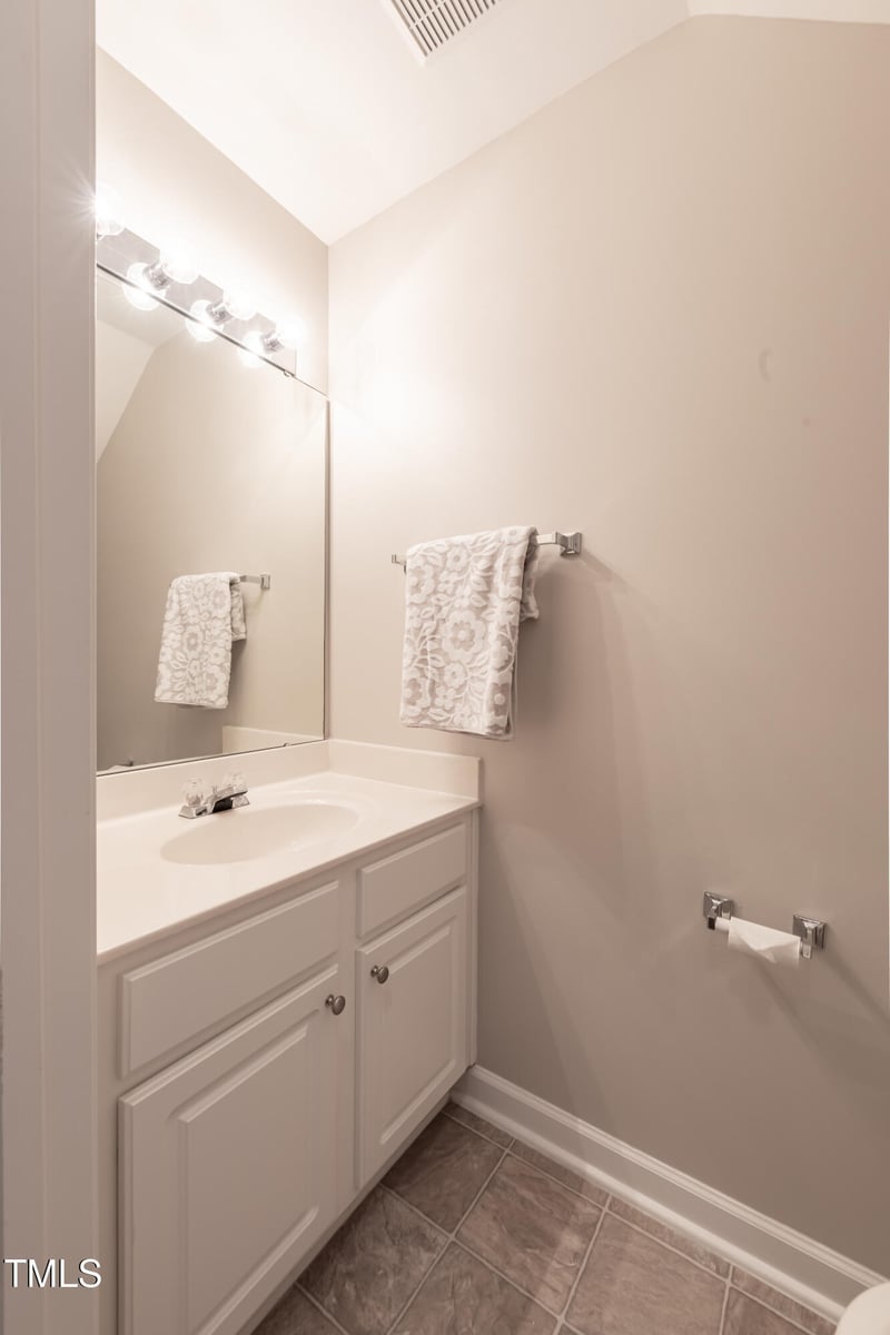 4933 Wyatt Brook Way, Raleigh, NC 27609