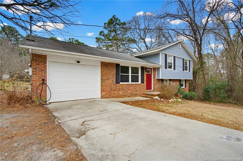 4935 Catalpa Cir, Hope Mills, NC 28348