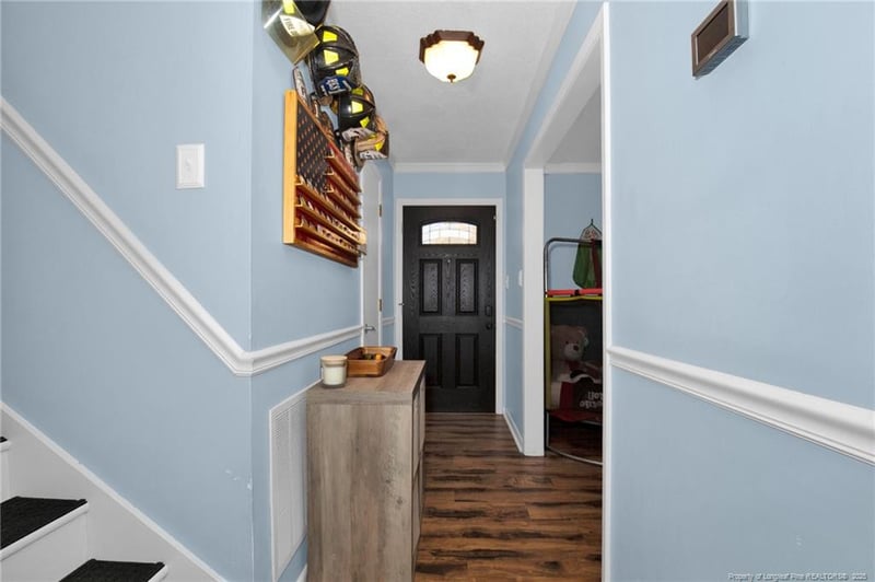 4935 Pinewood Dr, Hope Mills, NC 28348