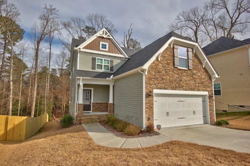 4936 Heathshire Dr, Raleigh, NC 27616