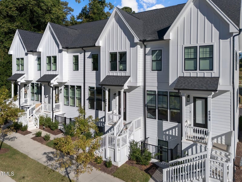 4936 Trek Ln, Raleigh, NC 27606