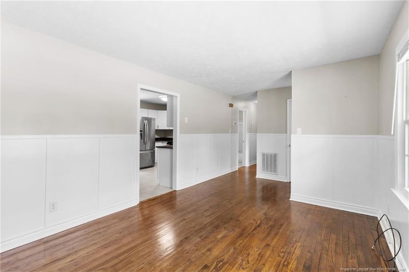 4937 Ellsworth Dr, Fayetteville, NC 28304