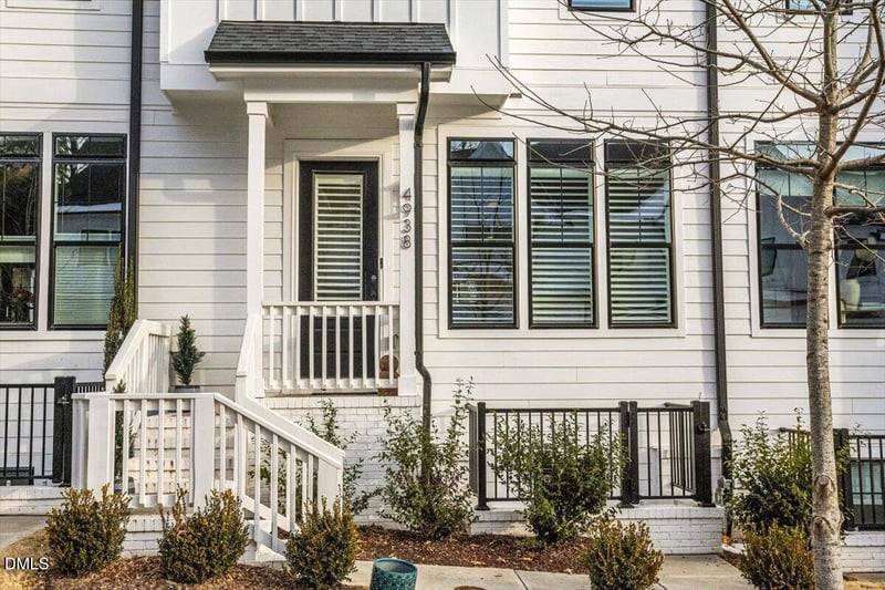 4938 Trek Ln, Raleigh, NC 27606
