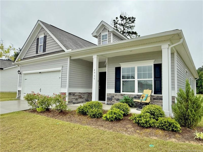 4939 Pioneer Dr, Sanford, NC 27330