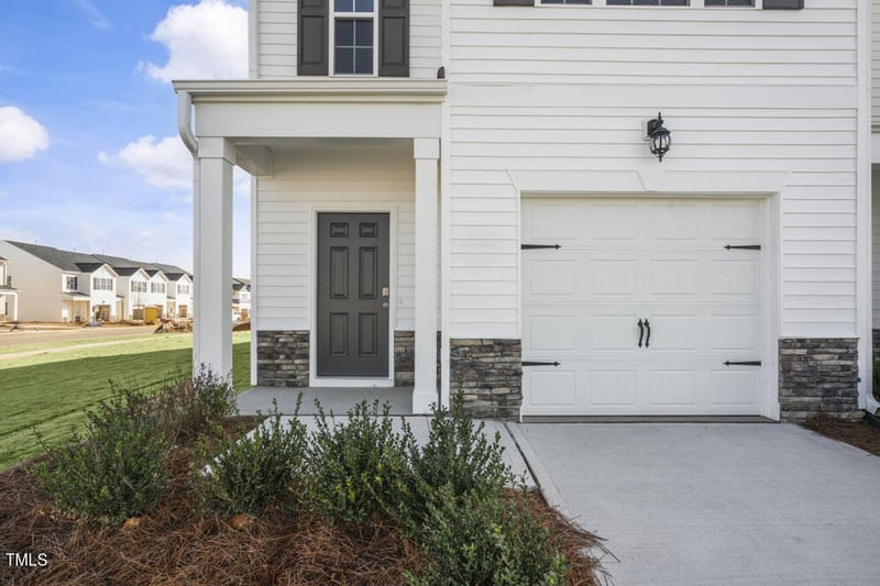 494 David Hill Dr, Sanford, NC 27330