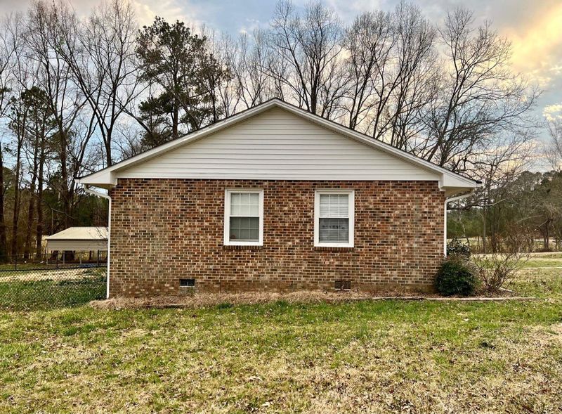 494 Erwin Rd, Durham, NC 27707