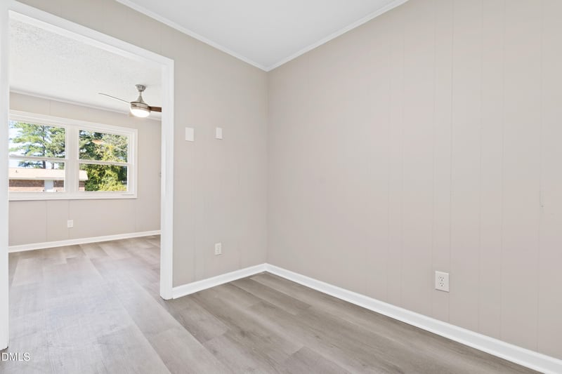 4945 Fieldcrest Dr, Fayetteville, NC 28303