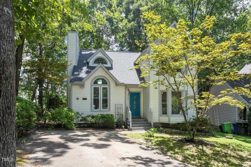 4945 Liverpool Ln, Raleigh, NC 27604