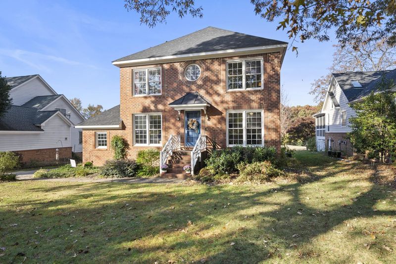 4949 Harbour Towne Dr, Raleigh, NC 27604