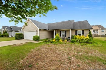 4949 Yorkchester Dr, Fayetteville, NC 28314