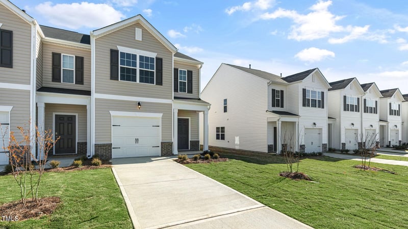 495 David Hill Dr, Sanford, NC 27330
