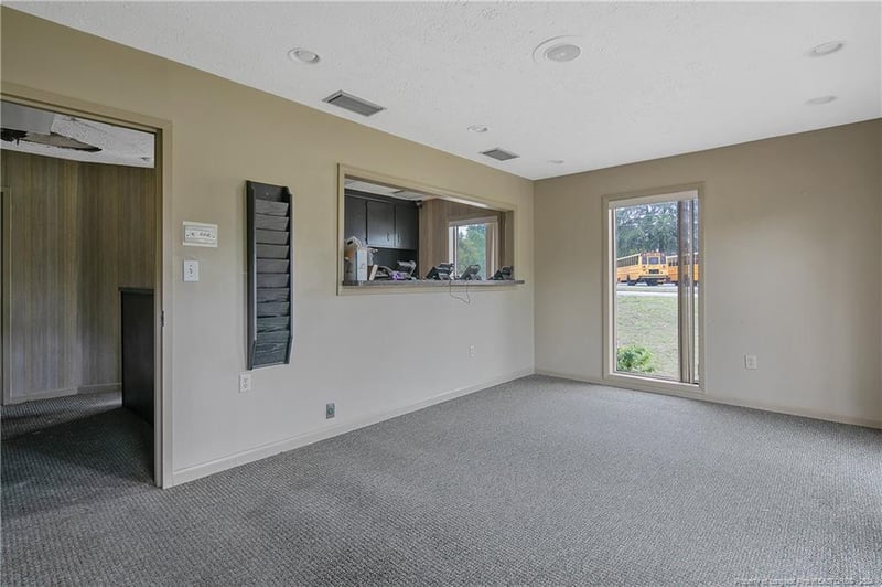 4950 Cameron Rd, Hope Mills, NC 28348