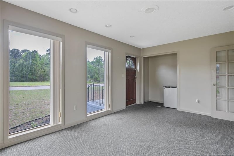 4950 Cameron Rd, Hope Mills, NC 28348