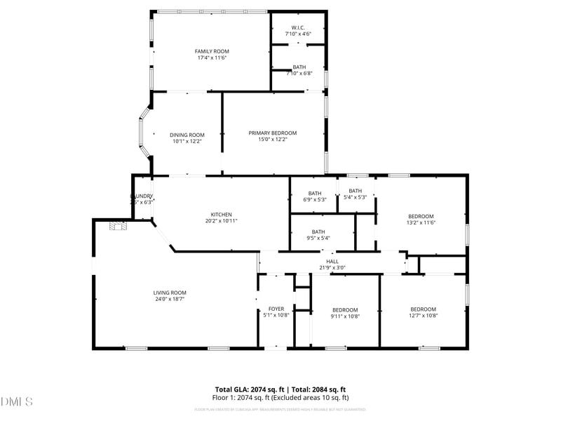 4950 Pinewood Dr, Hope Mills, NC 28348