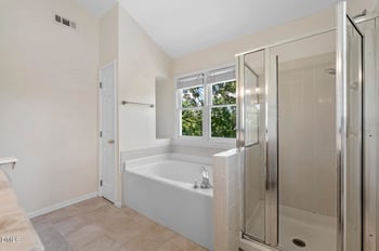 4952 Harbour Towne Dr, Raleigh, NC 27604