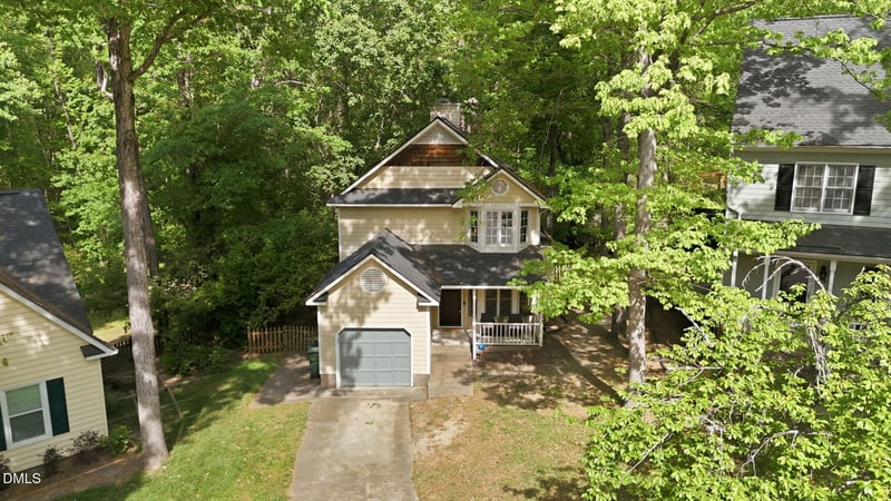 4952 Liverpool Ln, Raleigh, NC 27604
