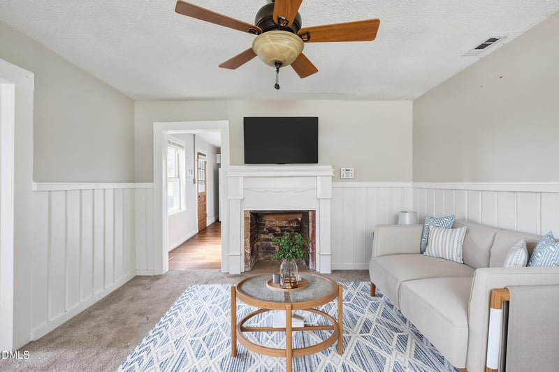 4956 Thom Rd, Mebane, NC 27302