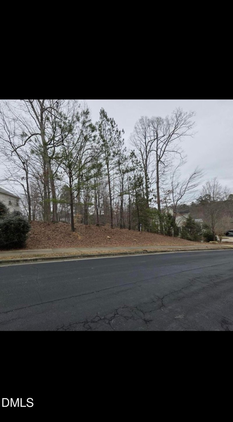 496 Davis Love Dr, Chapel Hill, NC 27517