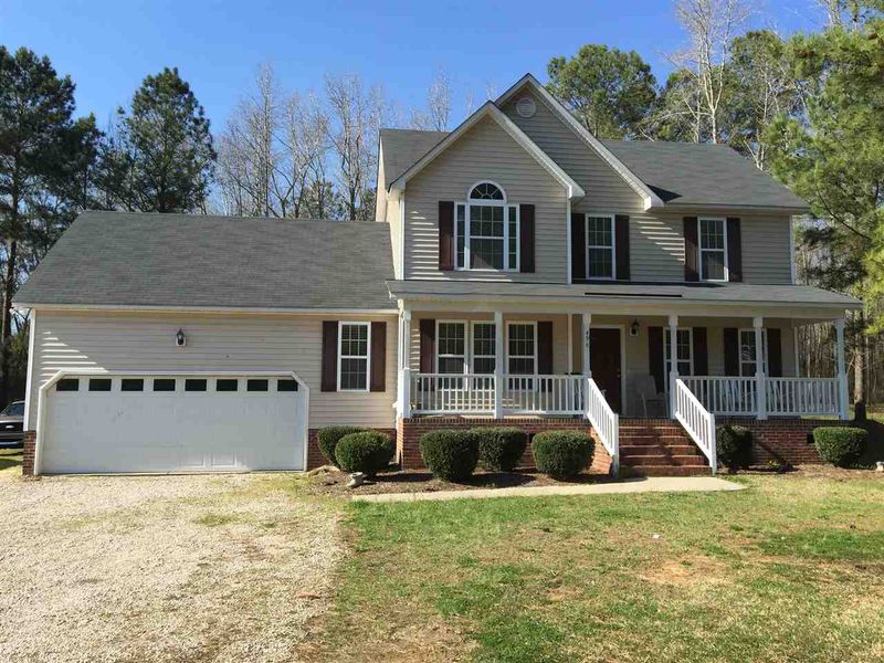 496 Hunter Ln, Zebulon, NC 27597