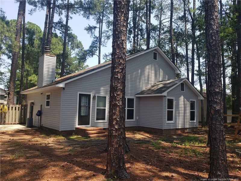 496 Tradewinds Dr, Fayetteville, NC 28314