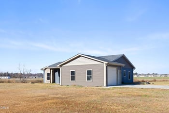 4961 Wayne Memorial Dr, Goldsboro, NC 27534