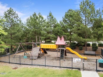 4962 Highcroft Dr, Cary, NC 27519