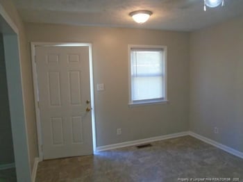 4967-C Fieldcrest Dr, Fayetteville, NC 28303