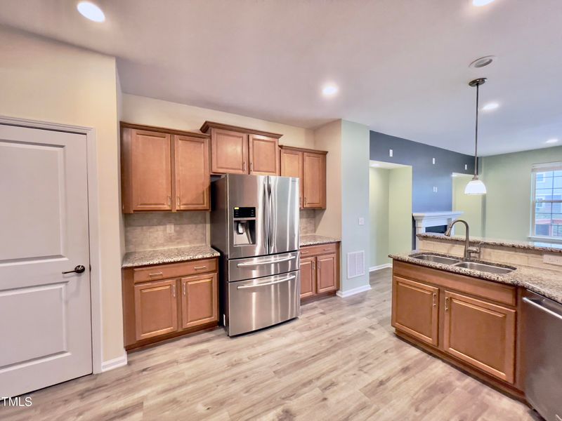 4969 Highcroft Dr, Cary, NC 27519