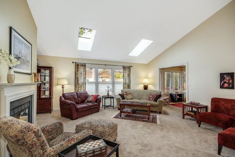 497 Beechmast, Pittsboro, NC 27312