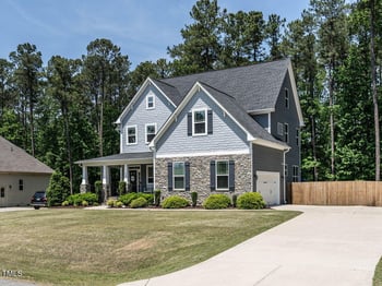 497 Rockport Dr, Clayton, NC 27527