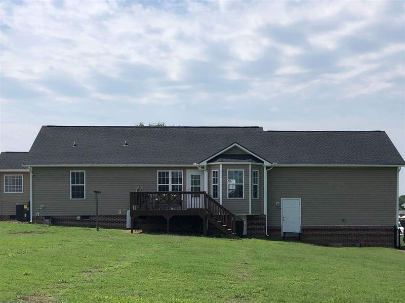497 Water Oak Dr, Smithfield, NC 27577