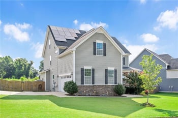 498 Walker Ranch Dr, Fuquay Varina, NC 27526