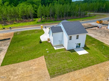 499 Beacon Hill Rd #30, Lillington, NC 27546