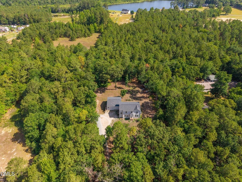 499 Jumping Run Rd, Dunn, NC 28334