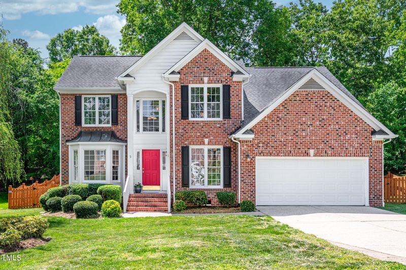 5 Akal Ct, Durham, NC 27713
