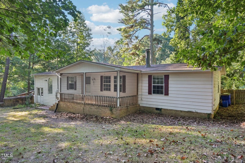 5 Alston Dr, Chapel Hill, NC 27516