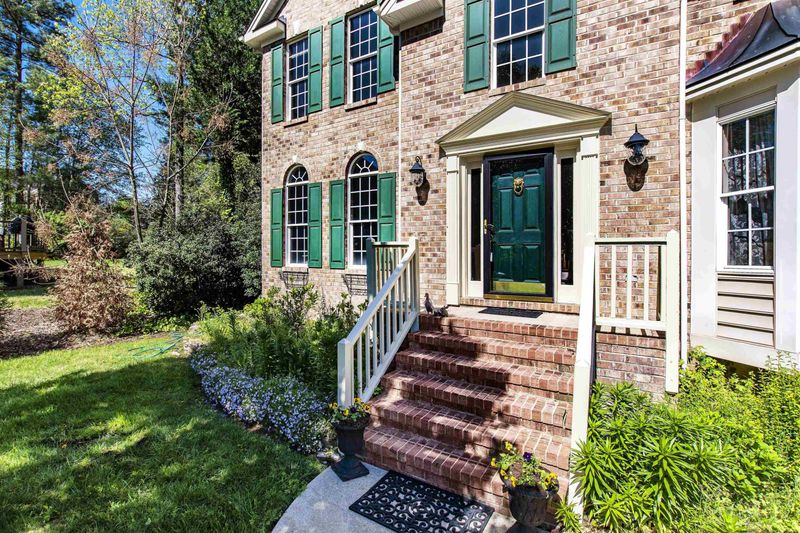 5 Avonlea Ct, Durham, NC 27713