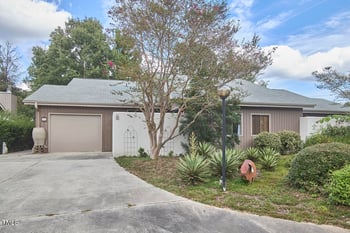 5 Bayswater Pl, Chapel Hill, NC 27517