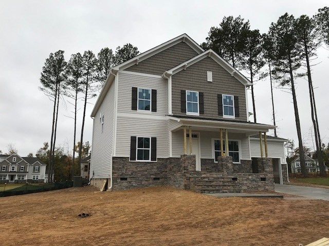 5 Bonsack Ct, Durham, NC 27703