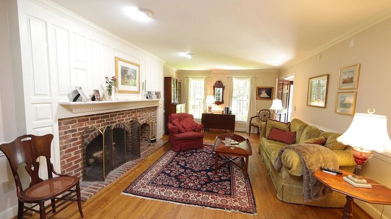 5 E Bridlewood Trl, Durham, NC 27713