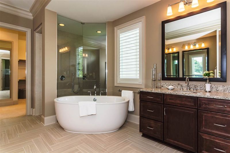 5 Bronze Leaf Pl, Durham, NC 27705