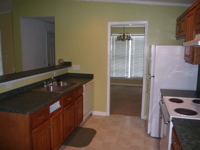 5 Byerly Ct, Durham, NC 27713