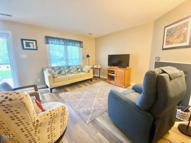 5 Cabes Mill Rd, Durham, NC 27705