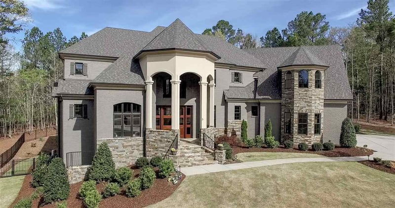 5 Castlewood Dr, Durham, NC 27713