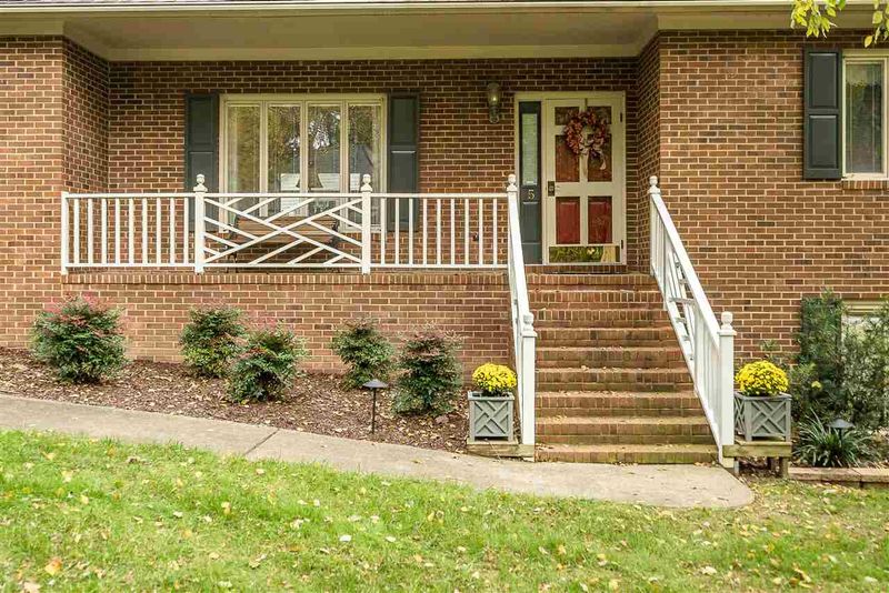 5 Chippers Way, Durham, NC 27705