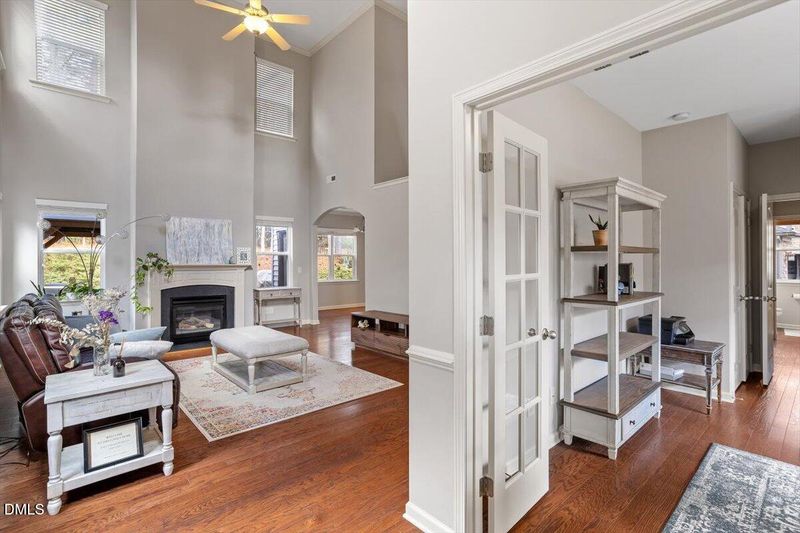 5 Crawford Ct, Durham, NC 27703
