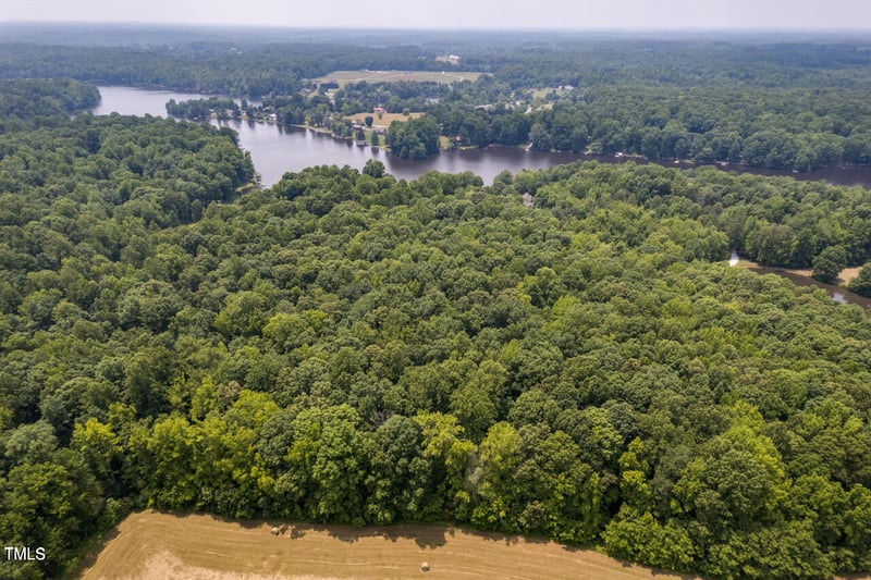 5 Deer Run Trl, Hillsborough, NC 27278