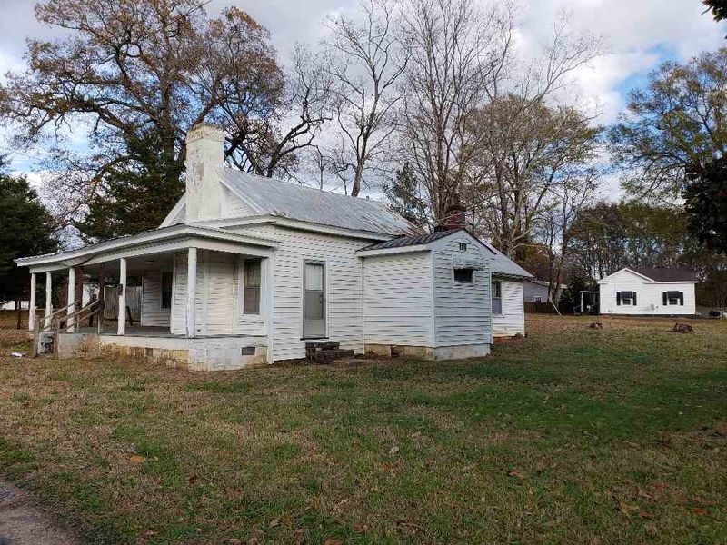 5 Elm St, Franklinton, NC 27525