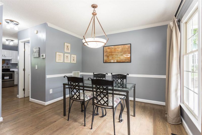 5 Foxlair Ct, Durham, NC 27712